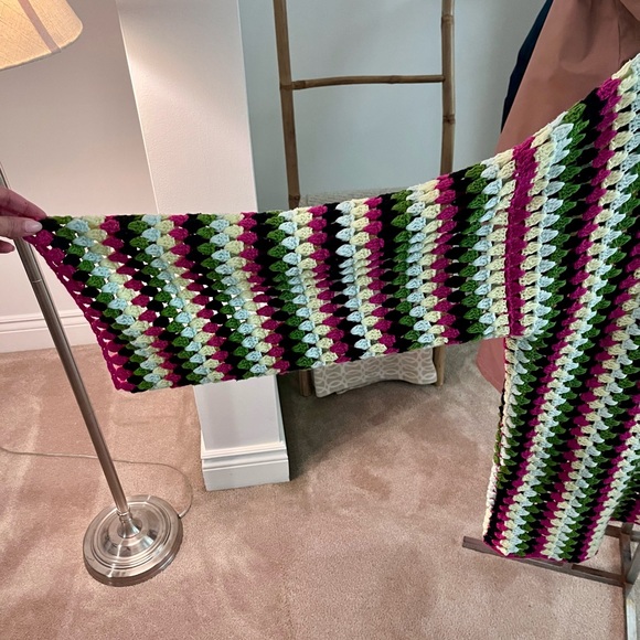 Mira Crochet Knit Cardigan - Picture 9 of 9